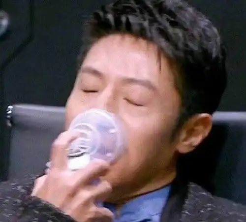大家还记得万年修得陆励成亿年修得何以琛的段子么
