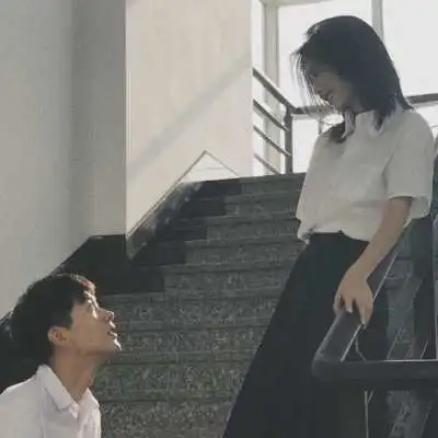 有境界有内涵的伴侣头像
