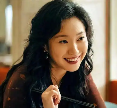 漂白41岁女二号尽显风情万种女人味原来这么重要
