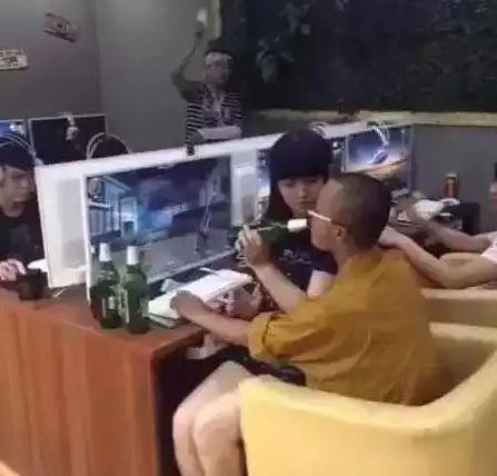 搞笑图片男朋友的正确使用方式,遇到这么好的就嫁了吧
