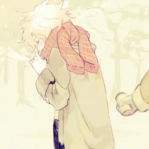 请问有没有森系动漫男生的高清头像,画风简约一点,类似于下面这张图
