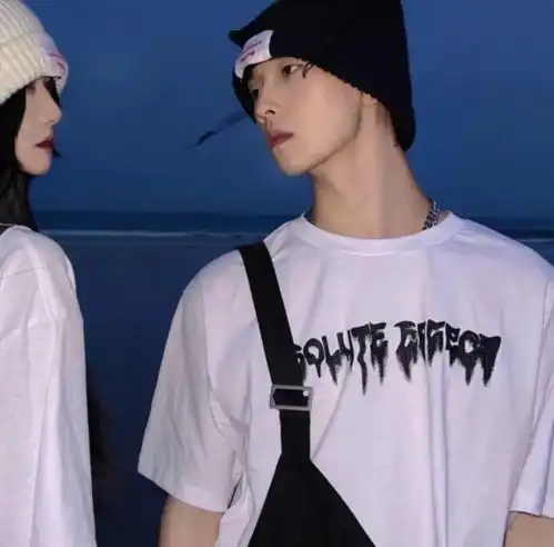 雅致且甜蜜的情侣头像
