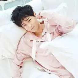 刘昊然彭昱畅胡先煦三人同框,少年感满满,网友表示想要领回家
