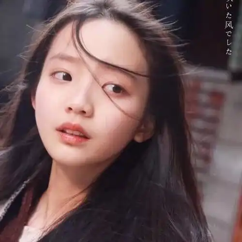 有哪些闪闪亮亮,少女又酷飒的女生头像闺蜜头像
