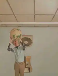 求推荐欧美风的情侣头像
