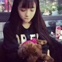 求这张情侣头像的另一张男的
