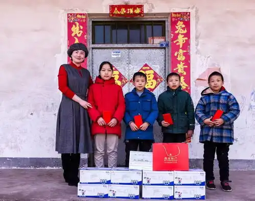 爱心女教师义务为山村留守四胞胎当家庭教师
