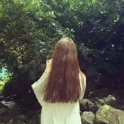 微信美女头像背影长头发唯美你是我黄粱一梦写不完的温柔
