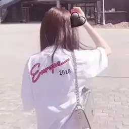 女生头像女生背影头像好看
