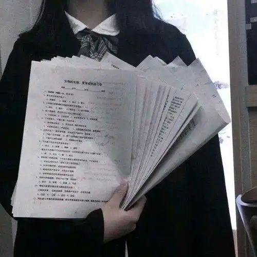 收,收伯爵发,她真的超美腻
