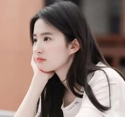 拥有仙气飘飘气质的明星,看到她穿古装,我脑子里都是她
