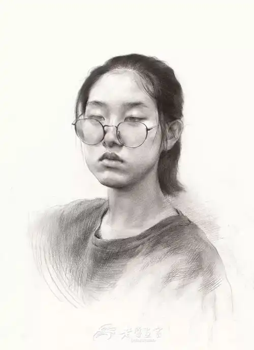 校考不是联考,碰到素描头像写生时,你该怎么办
