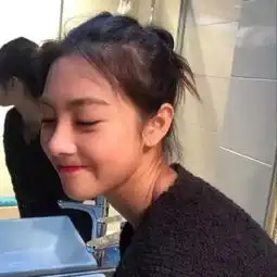 愿你忧伤时身旁有阳光
