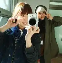 梦幻的闺蜜头像可以给我只左手牵你到马路那头吗
