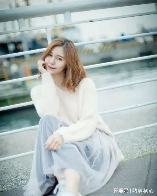 第25期找寻美女中国台湾模特万千千
