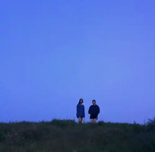 有哪些冷色调背景图壁纸
