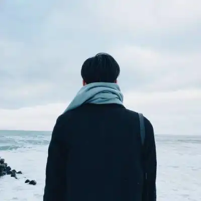 男人的情感自述感情中的难舍别离
