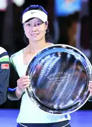 风情万种娜一拍
