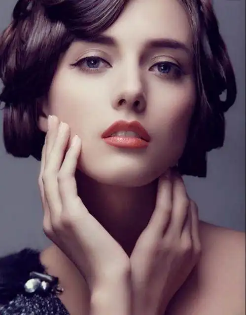 女人衰老将从35岁开始,做好四件事,可以使你比同龄人更年轻
