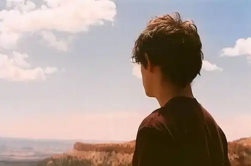 到了中年,男人最大的教养五不责
