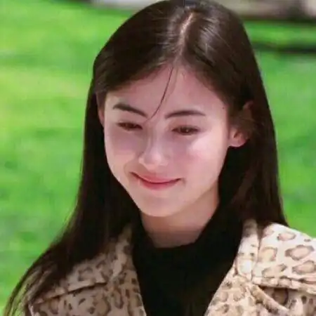 港风女生头像,醉人的气质大度的女人
