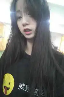 qq皮肤单枪匹马和千军万马.女生网络红人
