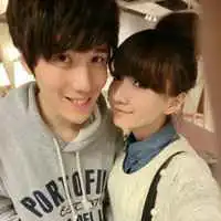 情侣头像一男一女一人一张高清微信头像图片大全
