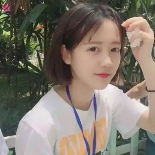 让你重返18岁的百搭发型
