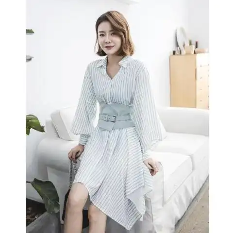 仙女气质,自然是少不了长袖连衣裙啦
