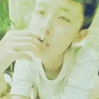 韩国男生头像不曾想拥有你
