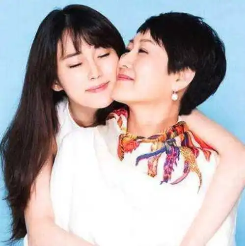盘点4对明星原来是母女,不说还真不知道,网友怪不得这么像
