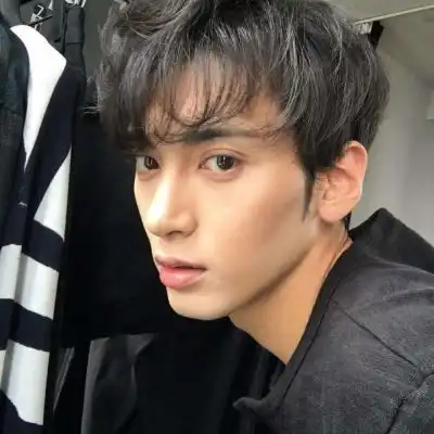 余生就不劳您赐教了,清秀的男生头像
