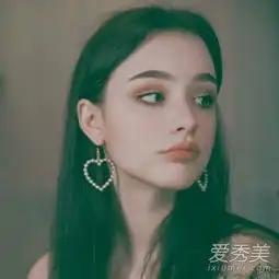 夏季染发就要来点特别的12款梦幻发色好看还能吸引眼球爱秀美
