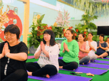 为了做更美的妈妈,宝妈们一定要重视皮肤护理哦
