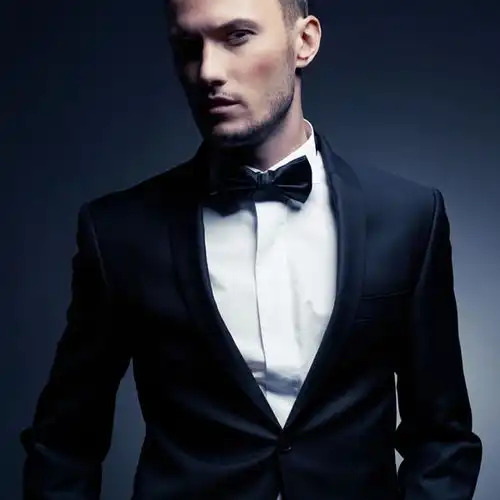 领结西装绅士范
