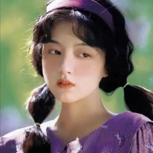 从未拥抱你,但我能感觉你你不曾言语,但我能听到你从未见过你,但是我爱你秒速五厘米
