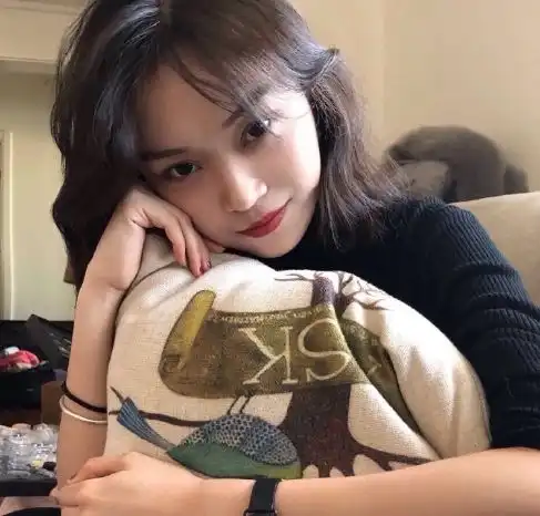 我出轨了7次,但我女朋友不知道
