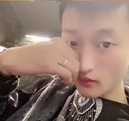 快手网红单月收入曝光,散打娜美均上百万,而他飙至千万稳居第一
