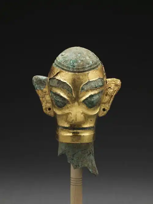 鉴赏除了三星堆金面具青铜人,还有神秘的神兽和猪鼻龙
