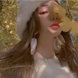 早安心语181227希望你能早点来保护我,让我安心的做个胆小鬼
