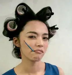 明星总是自我感觉良好多丑的照片都敢发
