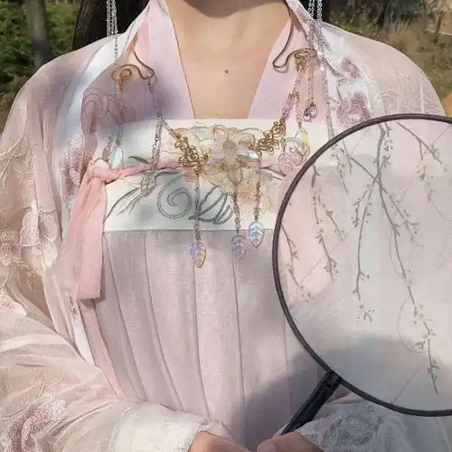 唯美意境古风汉服女生头像但愿微信头像我要个性网
