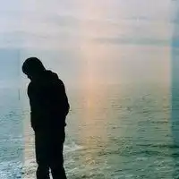 海边男人微信头像微信头像图片大全
