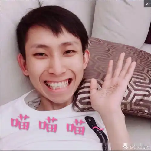 寂然喊话梦泪,指出其韩信出装不对,网友梦泪可不吃三路兵线
