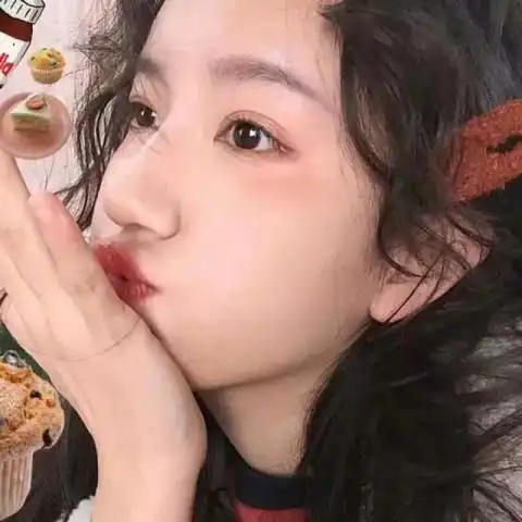 常做这几个行为的女生,大饼脸不请自来,不怪男生嫌弃你
