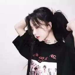 朋友圈超火的情侣头像
