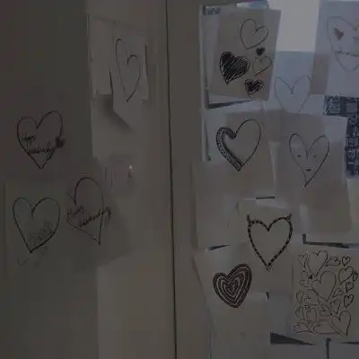 中年人微信头像风景或花草
