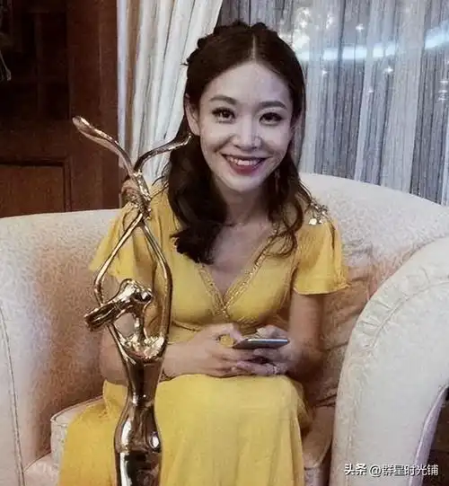 她多次和张嘉译搭戏演夫妻,为人低调不张扬,38岁的王维唯该火了
