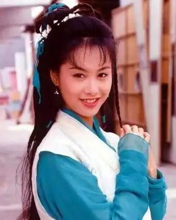 时隔26年,朱茵再扮紫霞仙子,被酸消费星爷
