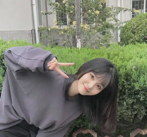 让女孩心动的方法,三个技巧送给你,很讨妹子喜欢
